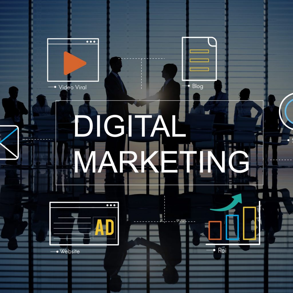 digital marketing with icons business people scaled
